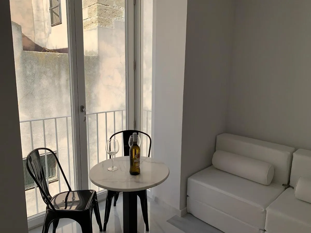 San Lorenzo Apartamentos y Suites Cádiz